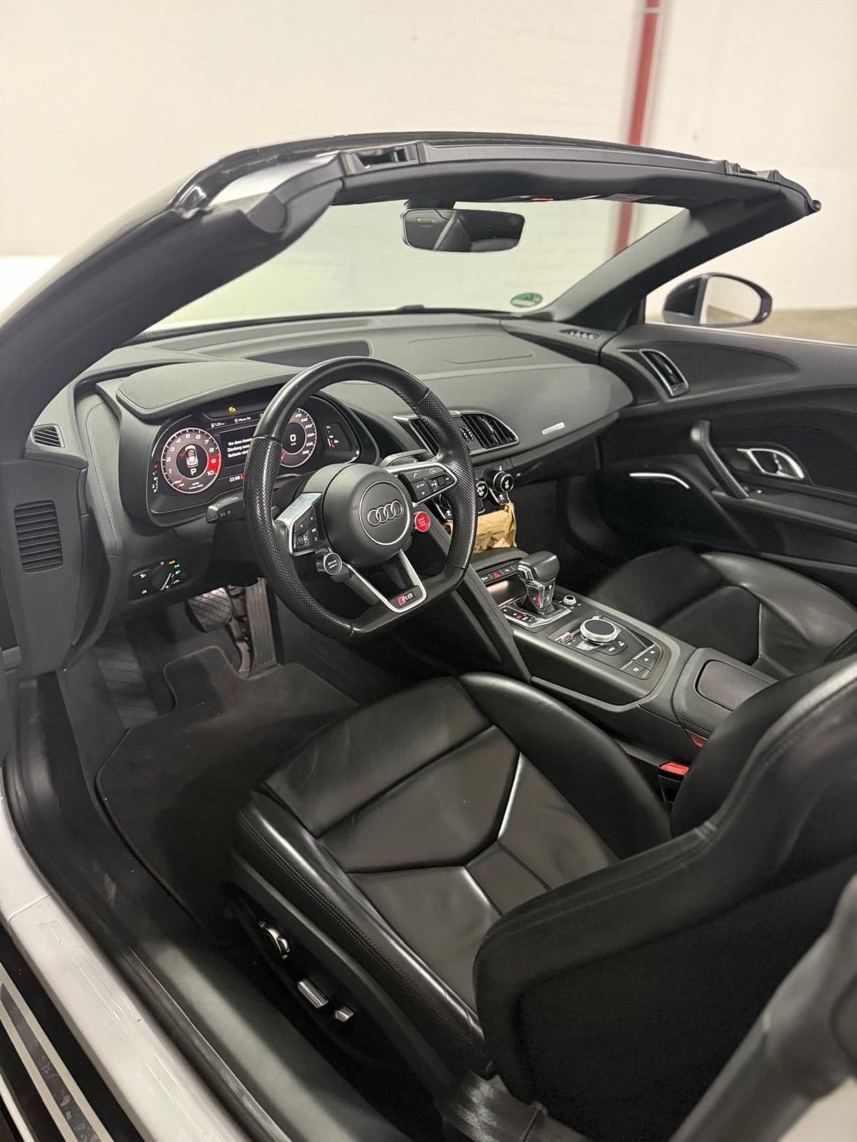 Audi R8 Spyder V10 – Foto 4