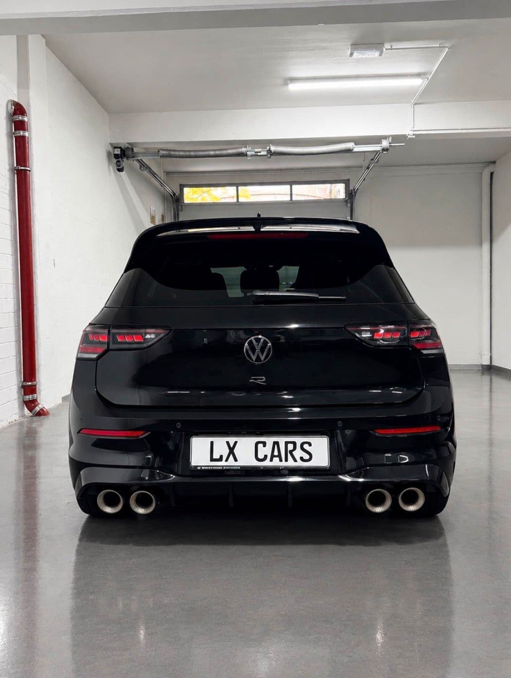 Volkswagen Golf 8 R – Foto 4